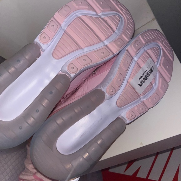 Customized Nike Air Max 270 Prisim Pink - Picture 9 of 10